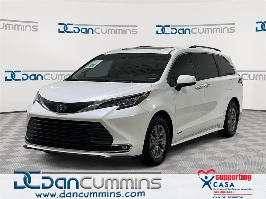 used 2021 Toyota Sienna car, priced at $33,587