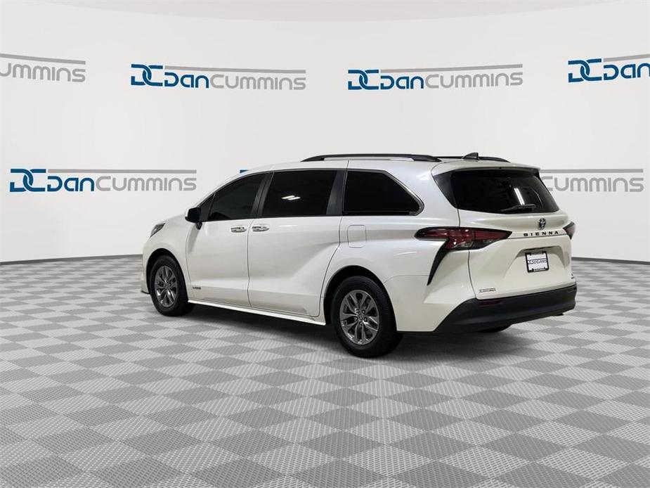 used 2021 Toyota Sienna car, priced at $33,587