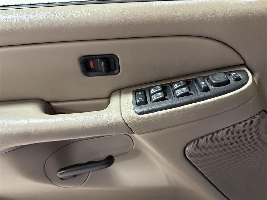 used 2006 Chevrolet Tahoe car, priced at $3,900