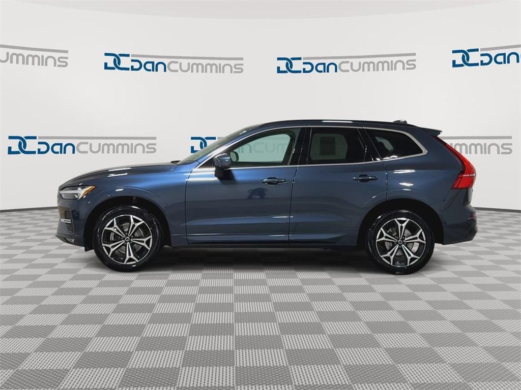 used 2022 Volvo XC60 car, priced at $35,987