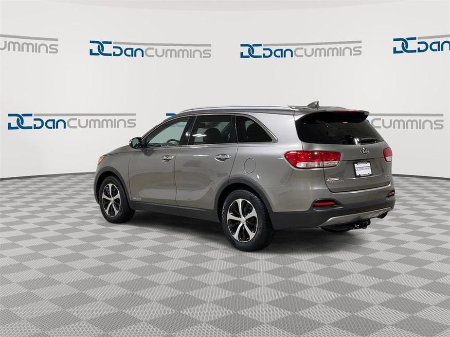 used 2018 Kia Sorento car, priced at $17,987