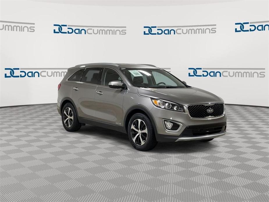 used 2018 Kia Sorento car, priced at $17,987