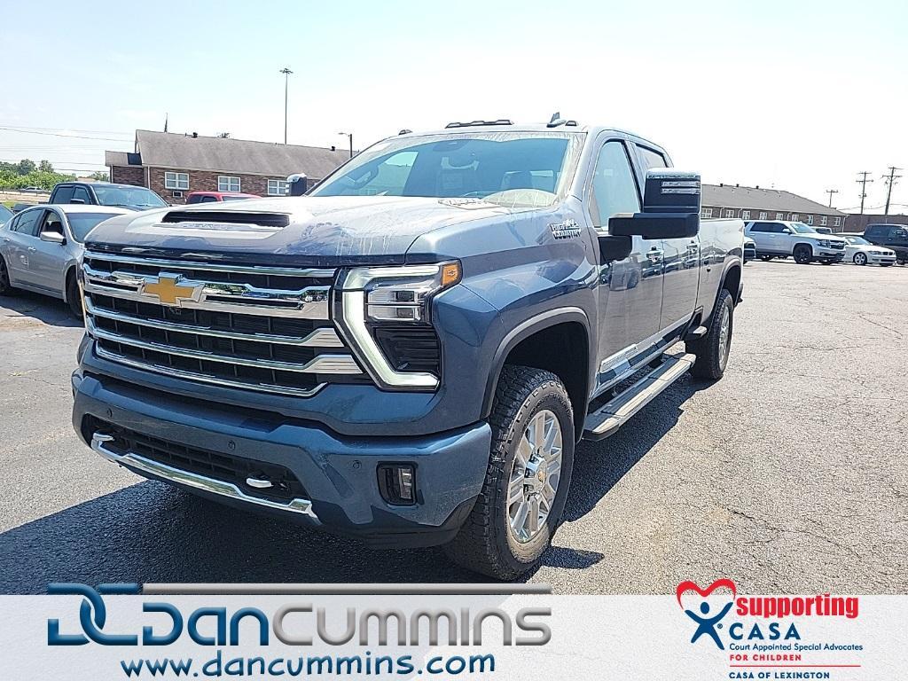 new 2025 Chevrolet Silverado 3500 car, priced at $76,905