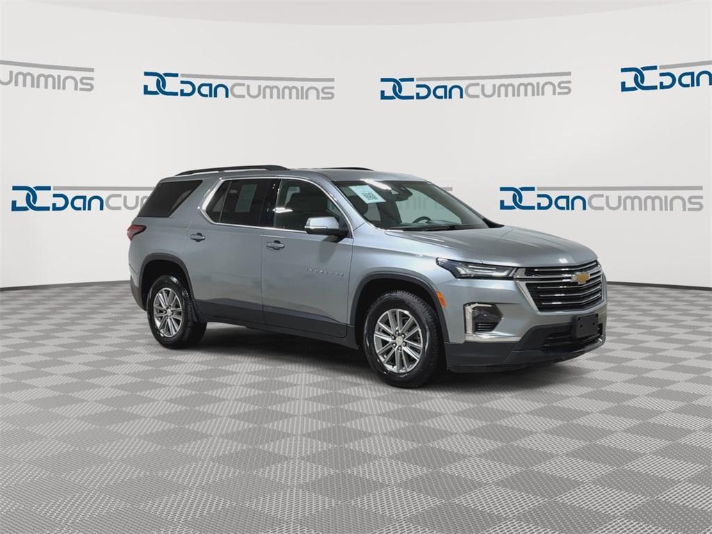 used 2023 Chevrolet Traverse car, priced at $33,987