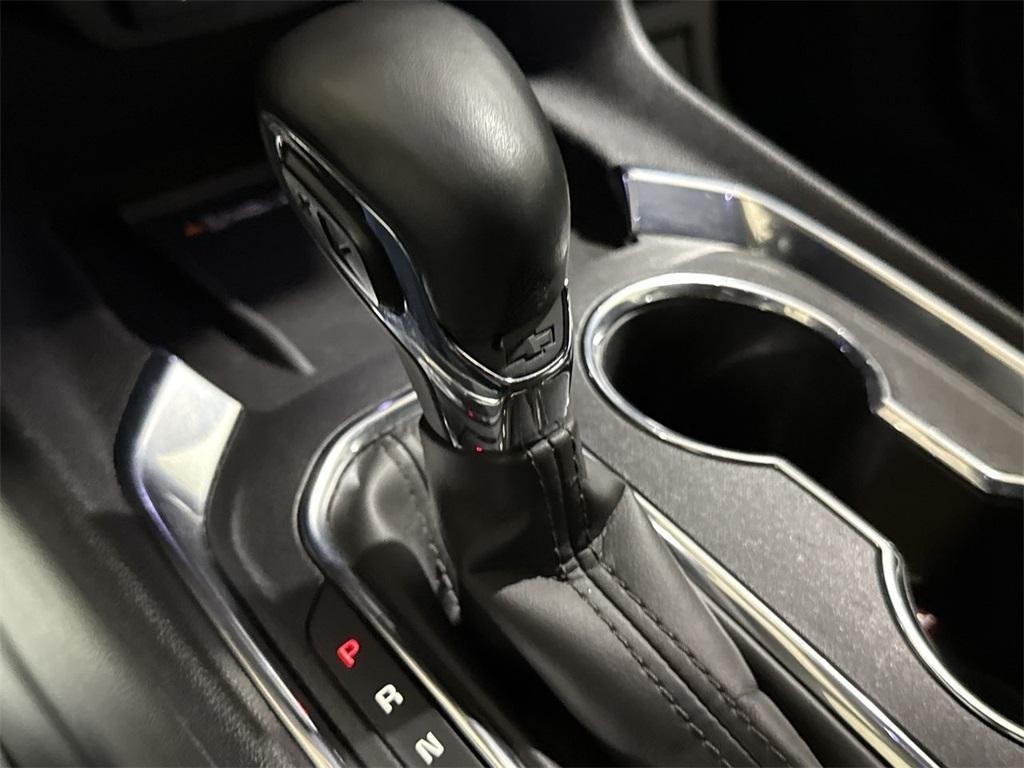 used 2023 Chevrolet Traverse car, priced at $33,987