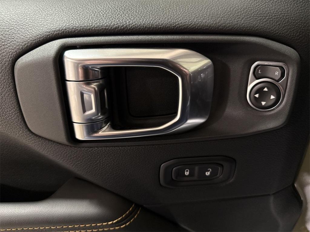 new 2025 Jeep Wrangler car, priced at $106,080