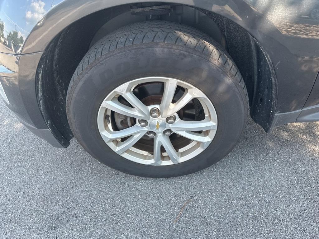 used 2017 Chevrolet Equinox car, priced at $5,900