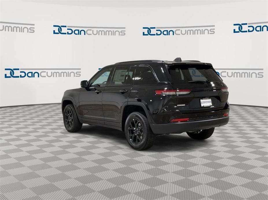 new 2024 Jeep Grand Cherokee car, priced at $39,937