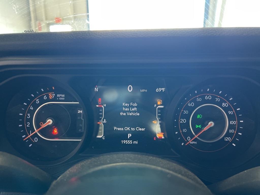 used 2024 Jeep Gladiator car