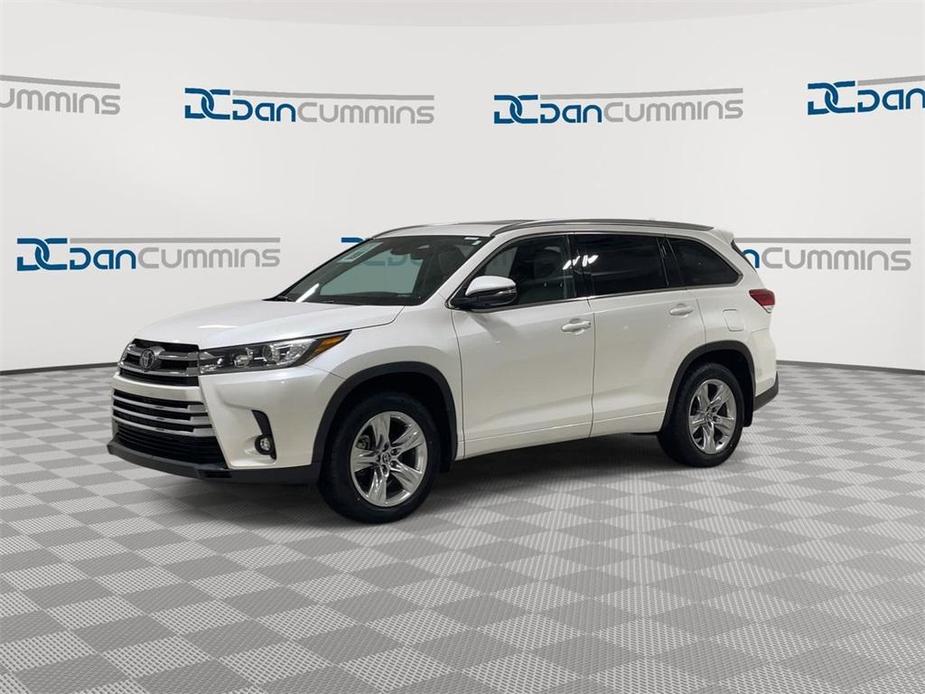 used 2019 Toyota Highlander car, priced at $25,587