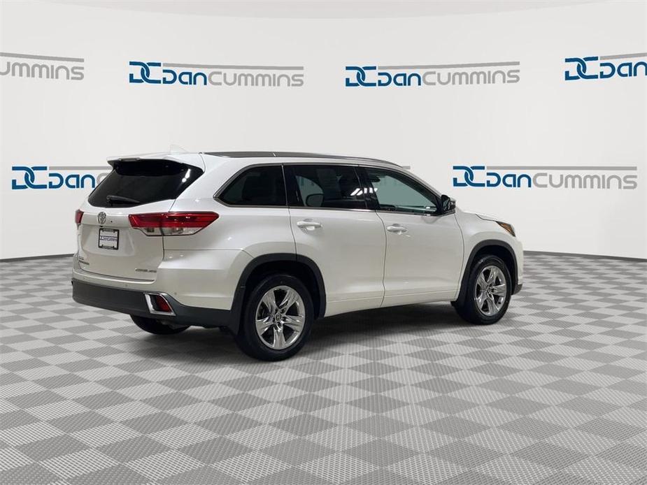 used 2019 Toyota Highlander car, priced at $25,587