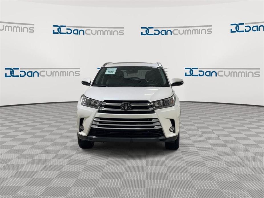 used 2019 Toyota Highlander car, priced at $25,587