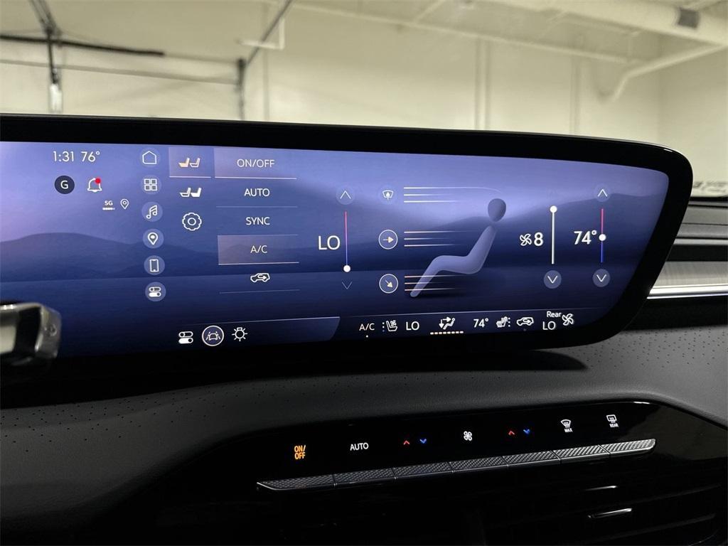 new 2025 Buick Enclave car, priced at $57,077