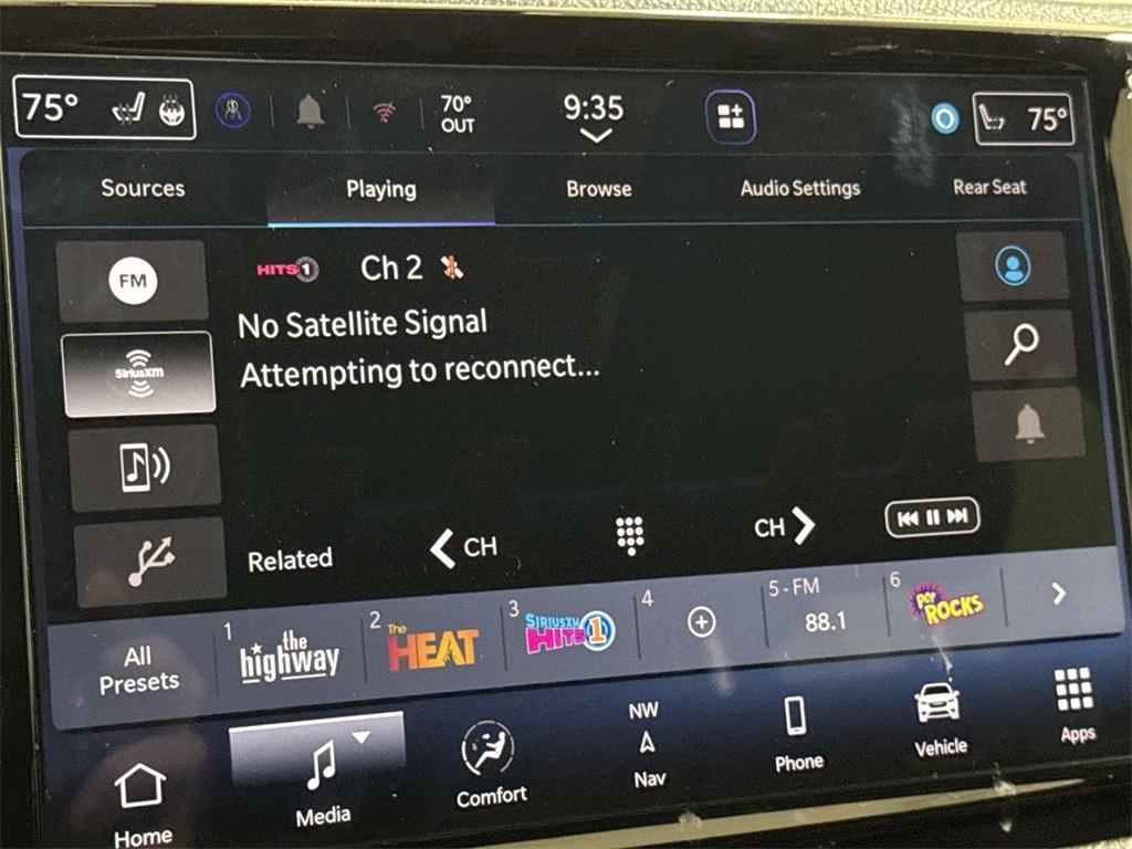new 2025 Chrysler Pacifica car, priced at $49,585