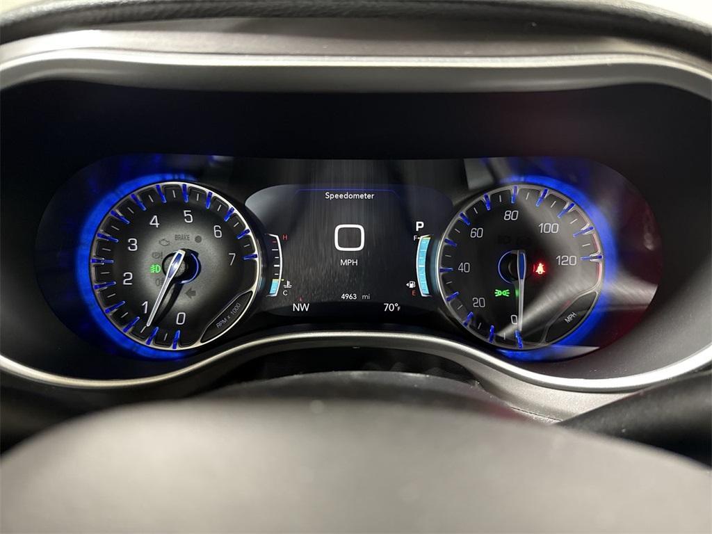 new 2025 Chrysler Pacifica car, priced at $49,585
