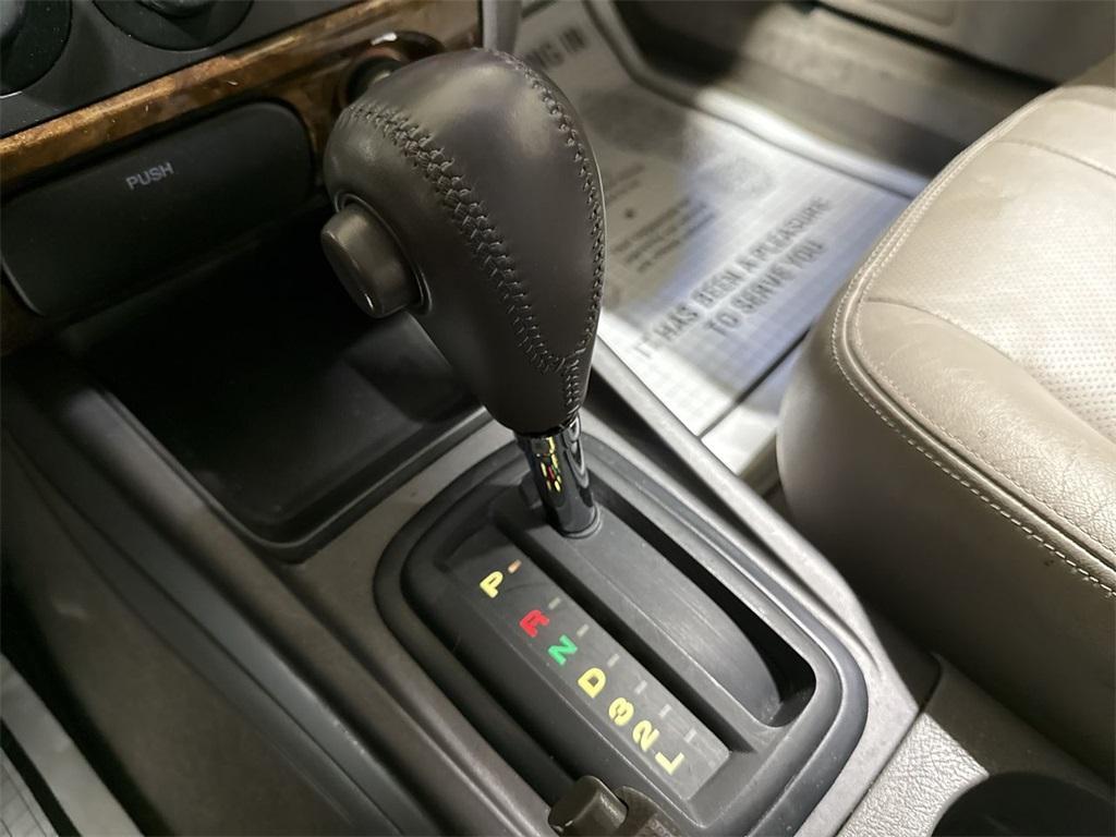 used 2006 Hyundai Elantra car, priced at $5,900