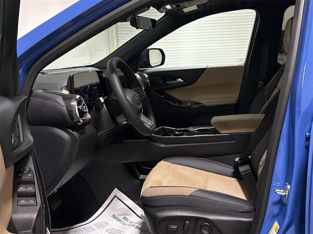 new 2025 Chevrolet Equinox car, priced at $36,425