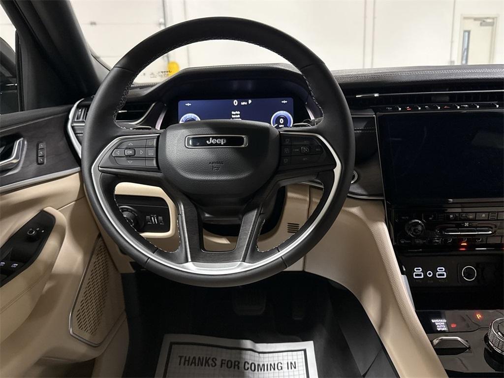 new 2025 Jeep Grand Cherokee L car, priced at $50,182
