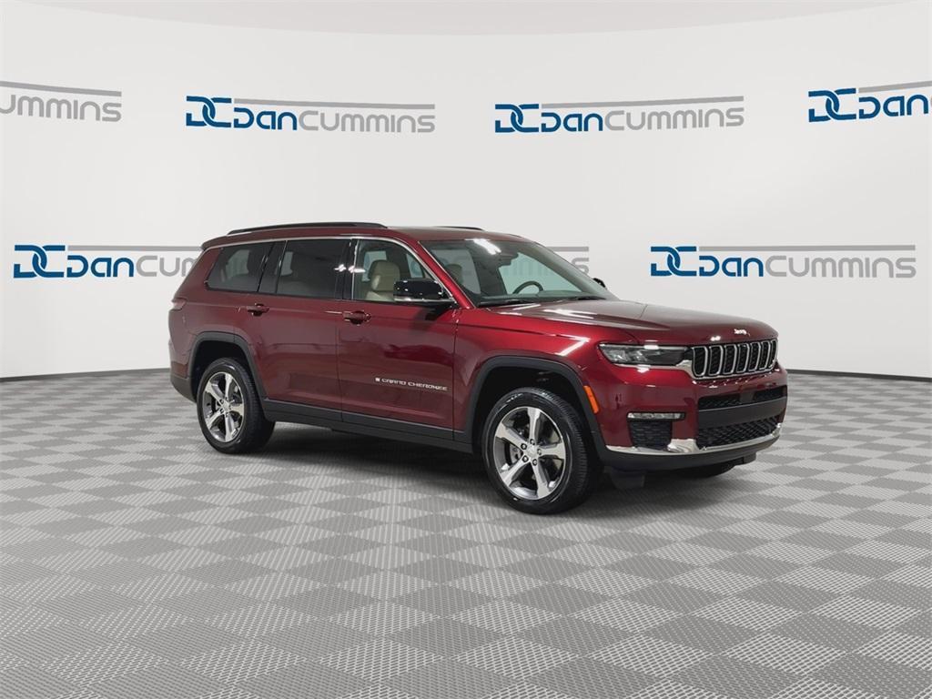 new 2025 Jeep Grand Cherokee L car, priced at $50,182