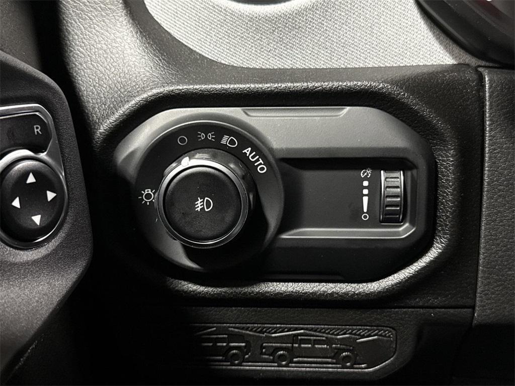 new 2025 Jeep Wrangler car, priced at $51,557