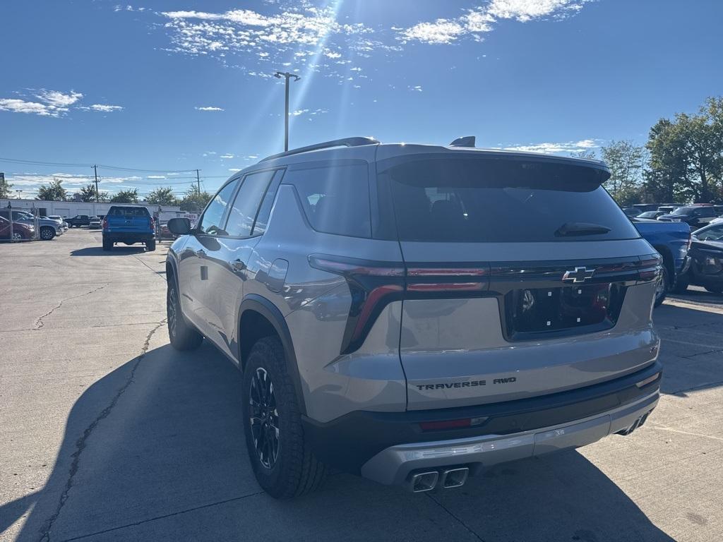 new 2026 Chevrolet Traverse car, priced at $50,412