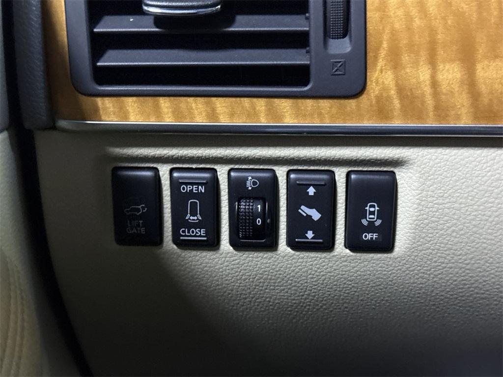 used 2008 INFINITI QX56 car, priced at $3,900