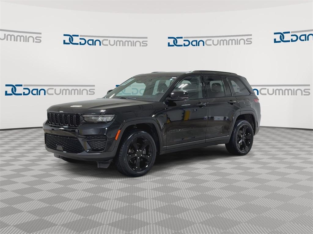 used 2022 Jeep Grand Cherokee car, priced at $32,587