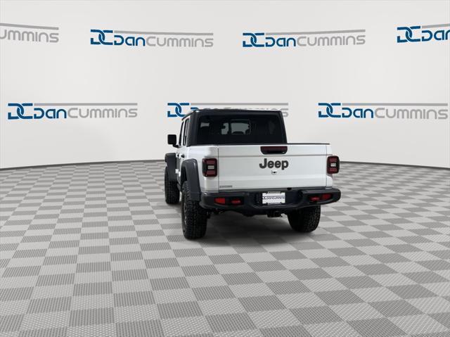 new 2024 Jeep Gladiator car, priced at $49,079