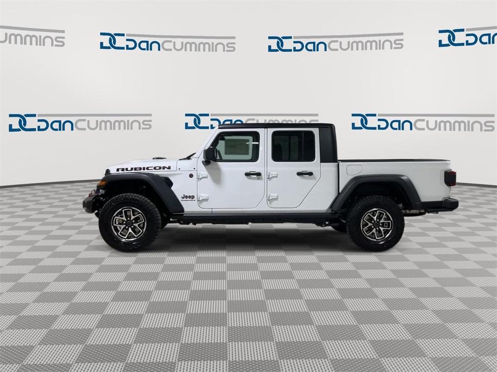 new 2024 Jeep Gladiator car, priced at $45,414