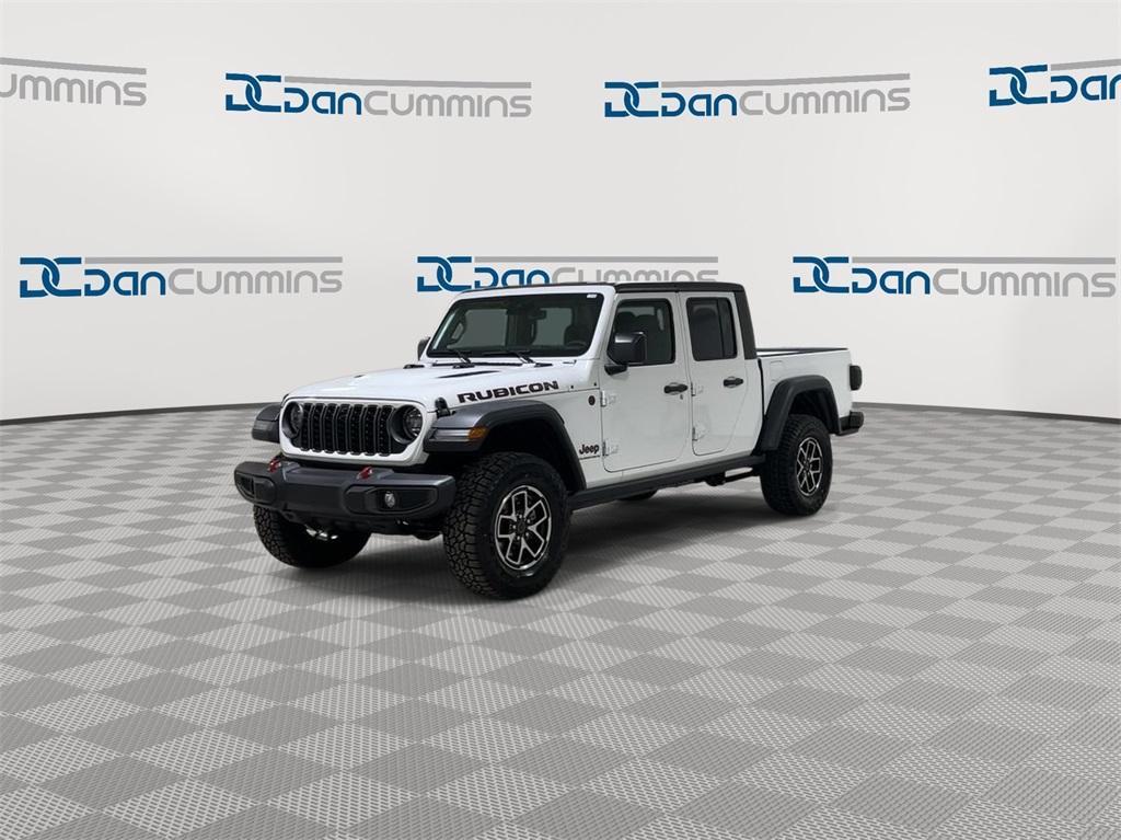 new 2024 Jeep Gladiator car, priced at $45,414