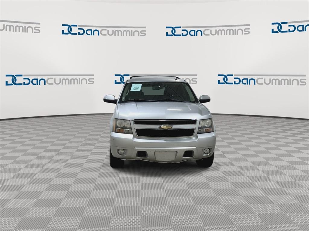 used 2010 Chevrolet Suburban car, priced at $4,900