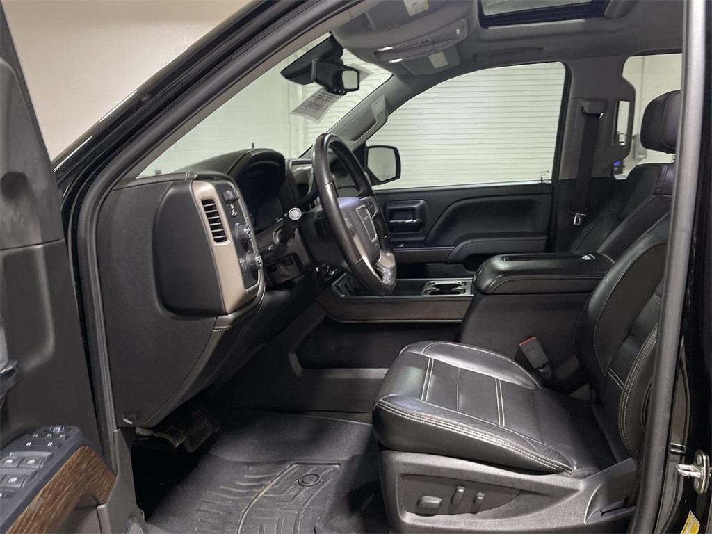 used 2018 GMC Sierra 1500 car, priced at $25,900