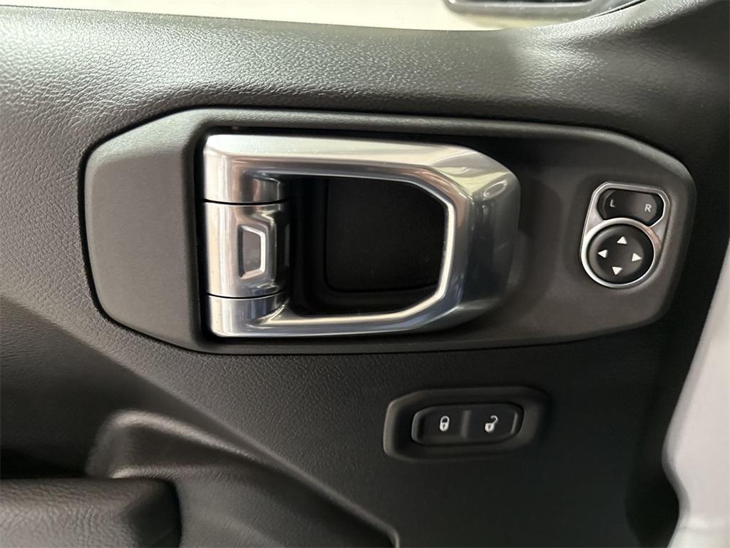 new 2025 Jeep Wrangler car, priced at $50,413