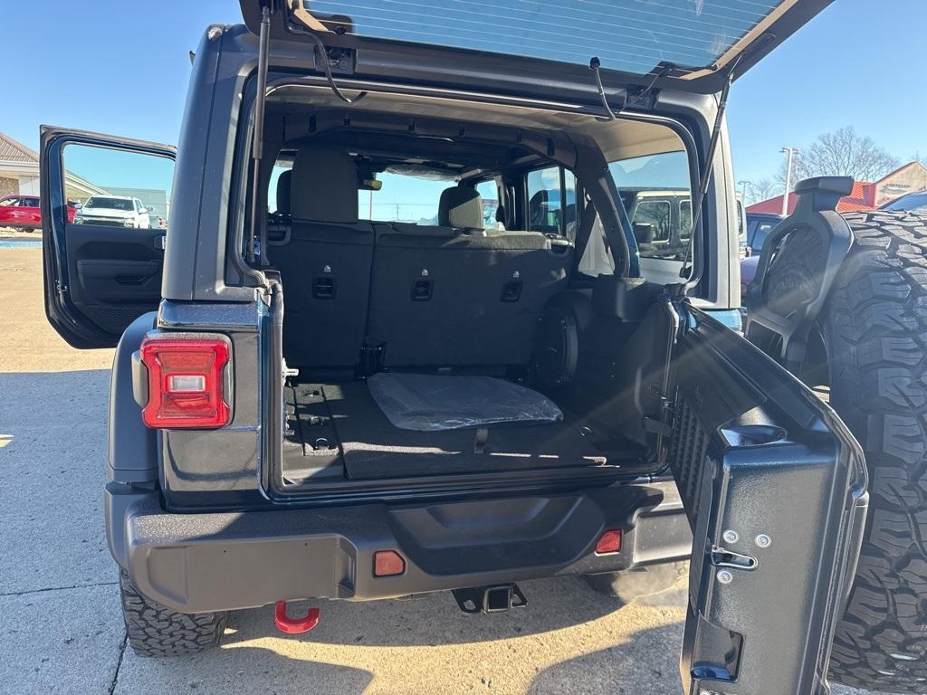 new 2025 Jeep Wrangler car, priced at $59,630