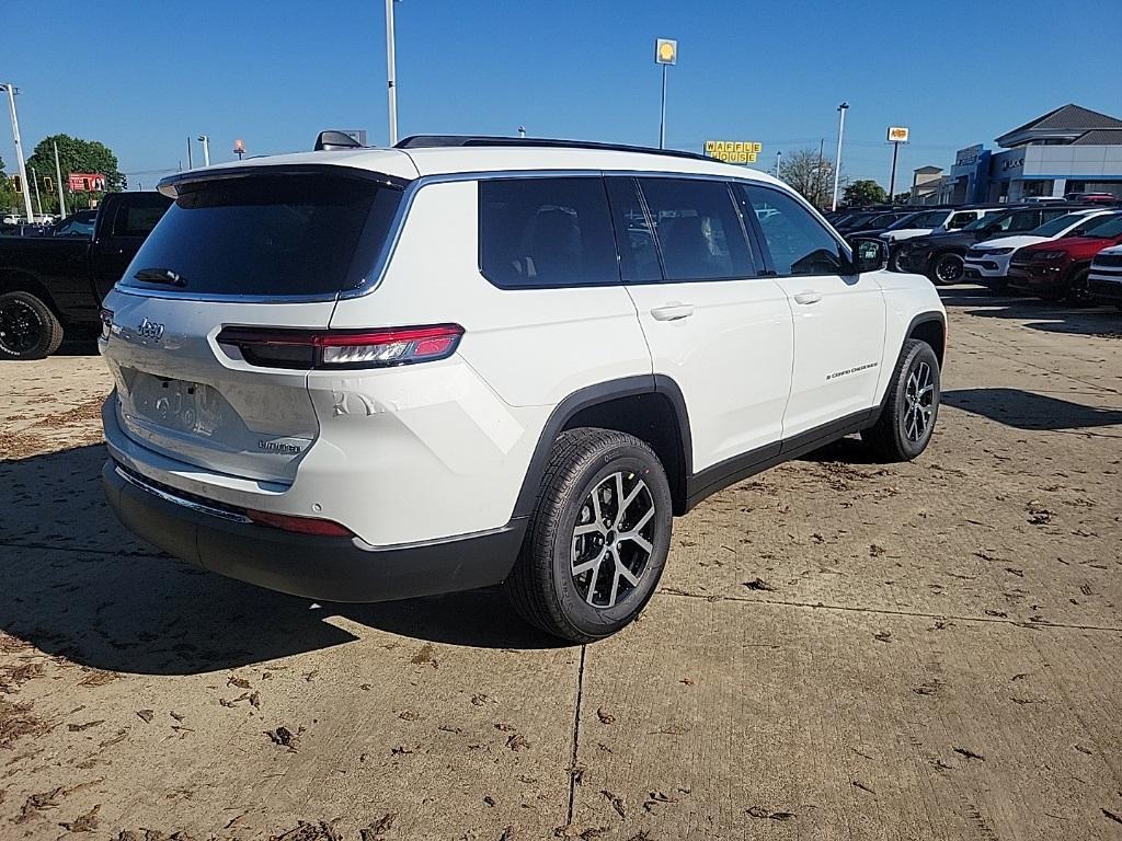 new 2025 Jeep Grand Cherokee L car, priced at $42,672