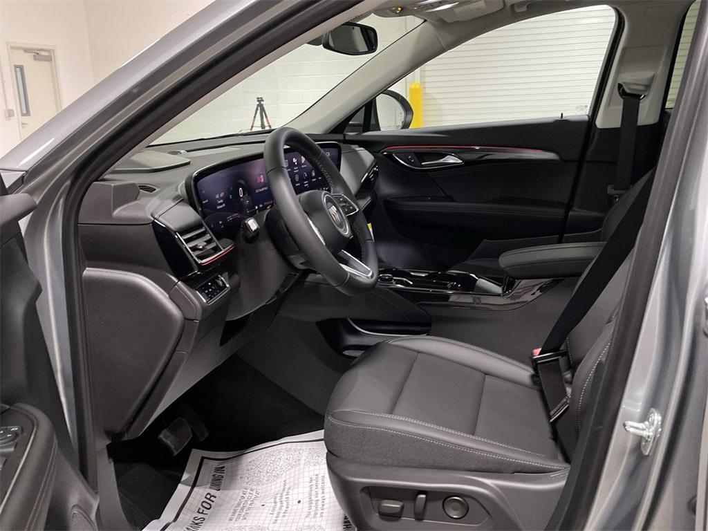 new 2025 Buick Envision car, priced at $37,029
