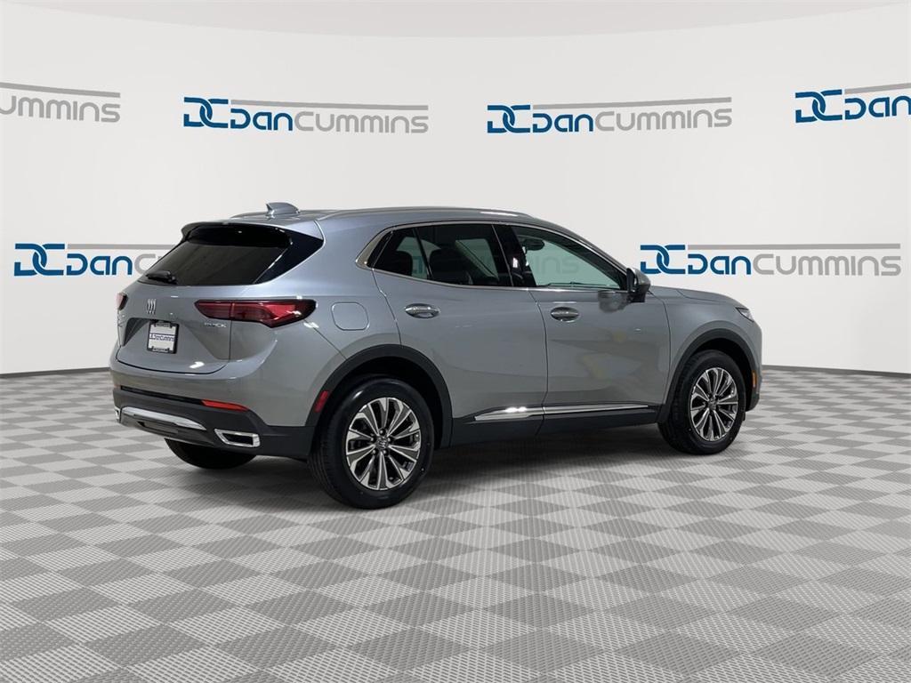 new 2025 Buick Envision car, priced at $37,029
