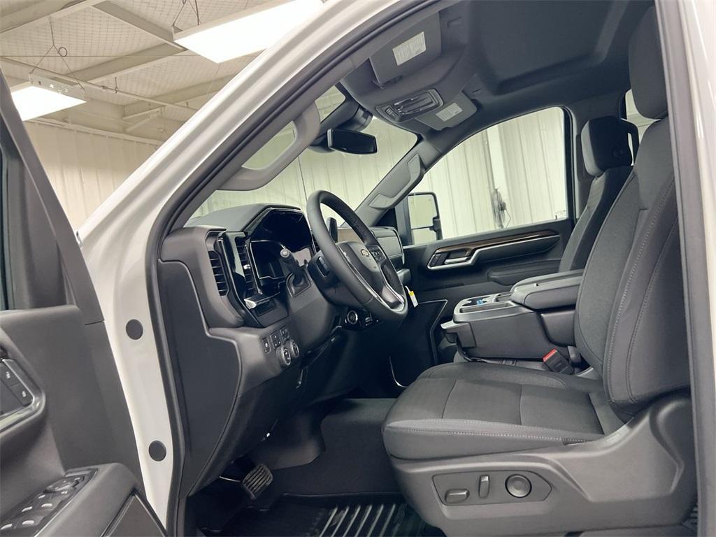 new 2025 Chevrolet Silverado 2500 car, priced at $65,873