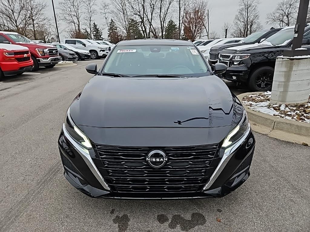 used 2024 Nissan Altima car