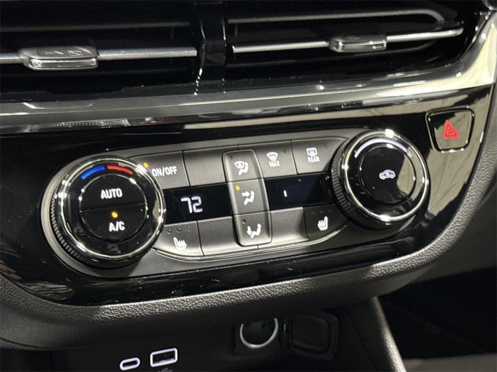 new 2025 Buick Envista car, priced at $27,256