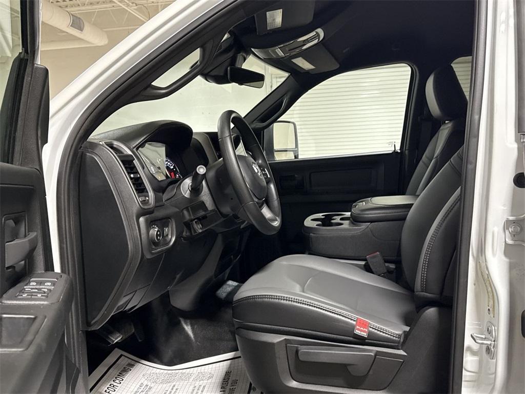 new 2025 Ram 2500 car, priced at $62,818