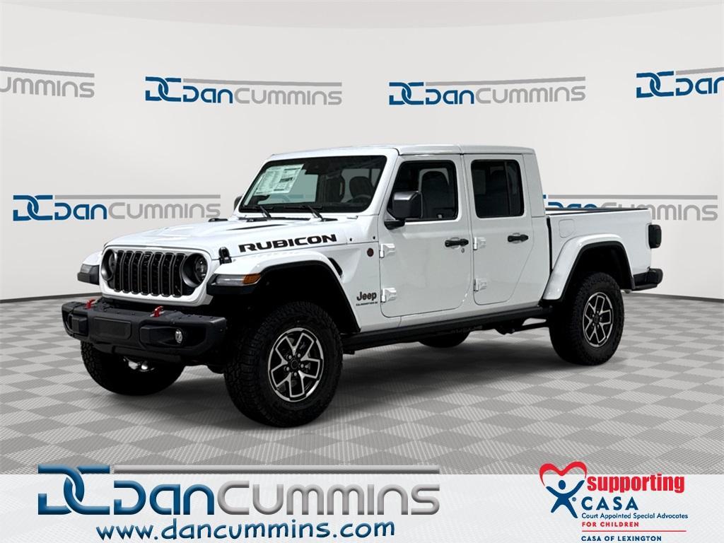 new 2025 Jeep Gladiator car, priced at $51,462