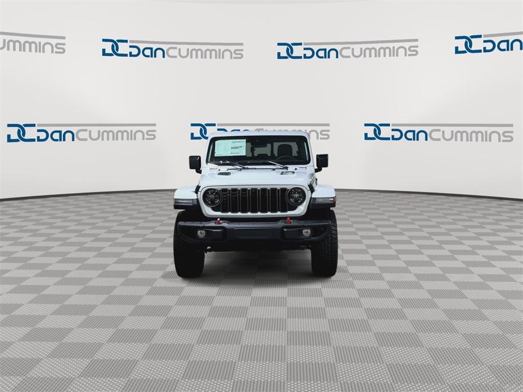 new 2025 Jeep Gladiator car, priced at $51,462