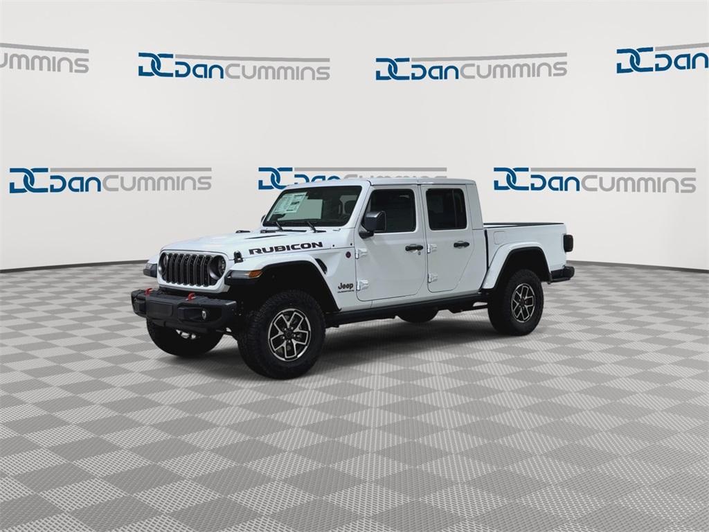 new 2025 Jeep Gladiator car, priced at $51,462
