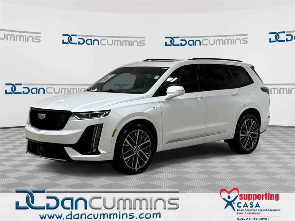 used 2023 Cadillac XT6 car, priced at $38,830