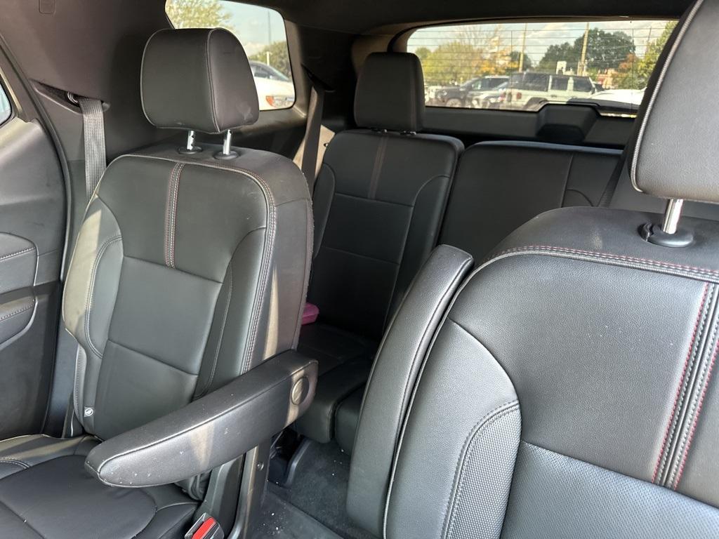 used 2023 Chevrolet Traverse car, priced at $38,987
