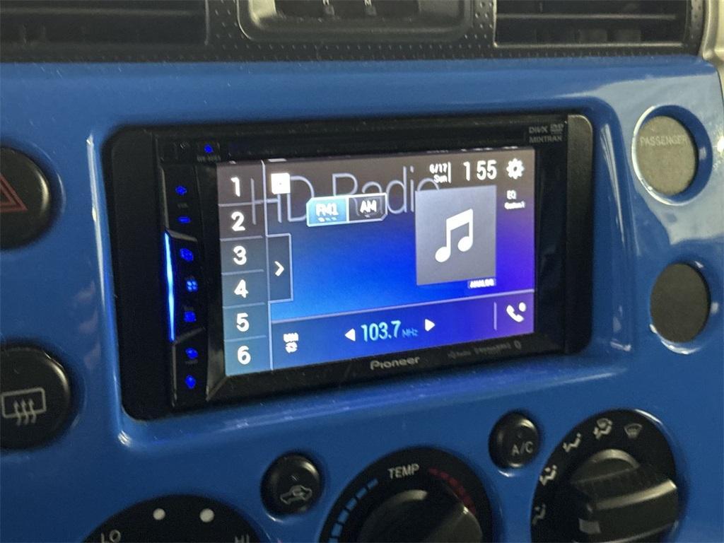 used 2008 Toyota FJ Cruiser car, priced at $6,900