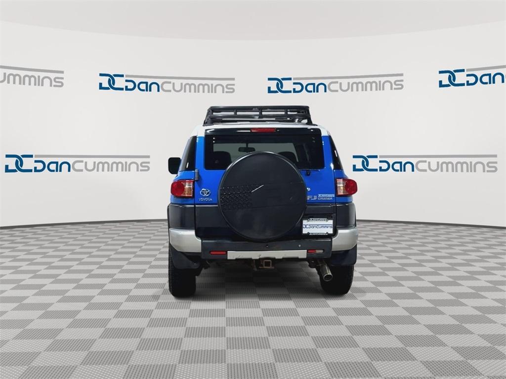 used 2008 Toyota FJ Cruiser car, priced at $6,900