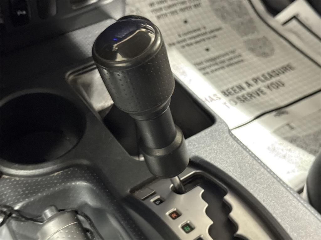 used 2008 Toyota FJ Cruiser car, priced at $6,900