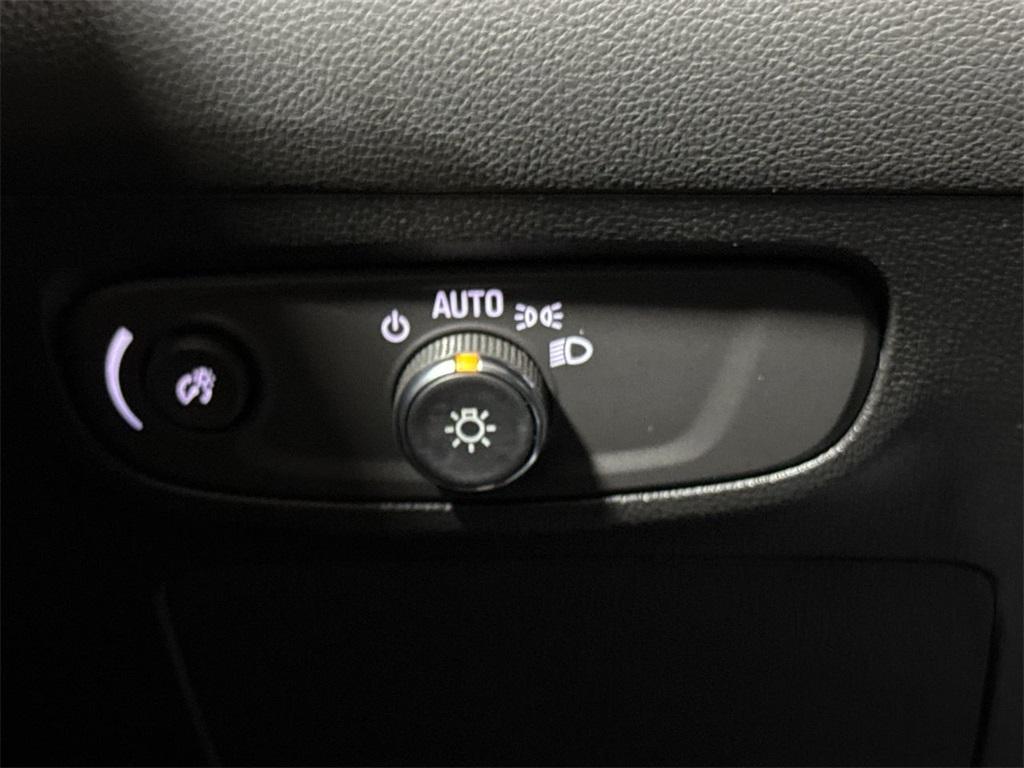 new 2025 Buick Encore GX car, priced at $22,620